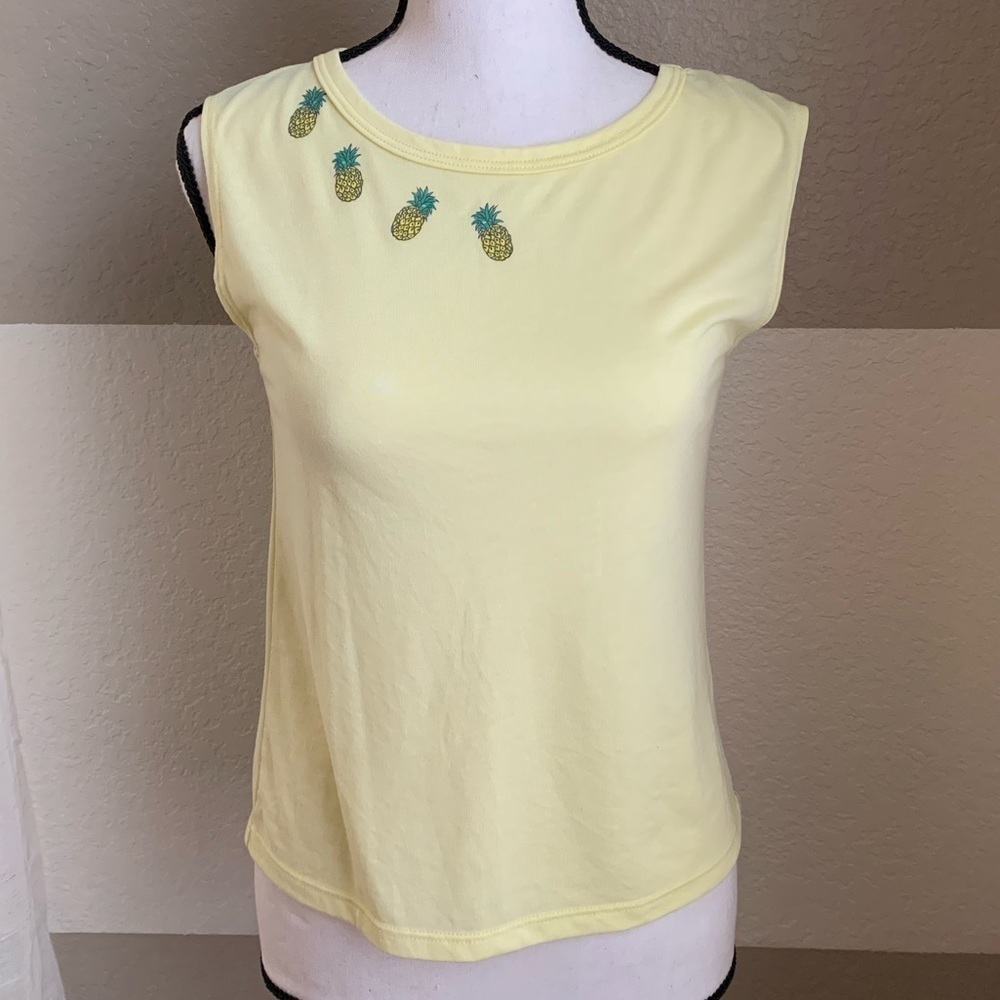 Modern Lux Pineapple Novelty Print Tank Top Small